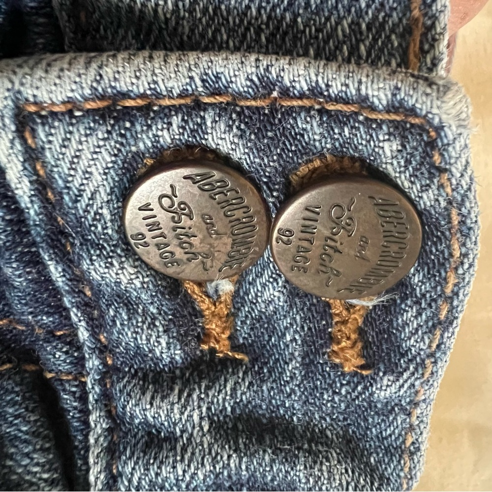 Abercrombie & Fitch Vintage Y2K Blue Denim Jeans with Pink Accents Size 2 - Picture 5 of 11